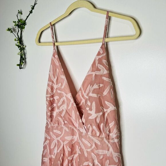 Simplee Plus Pink Textured Dress Romper Shorts NWT! - Picture 2 of 11